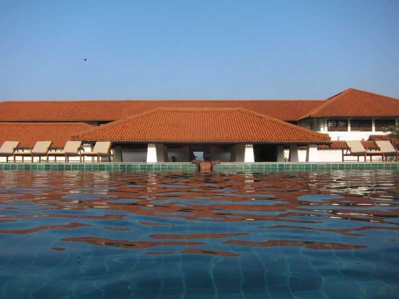 Jetwing Lagoon Wellness, A Luxury Reserve - Adults Only Negombo Exterior photo