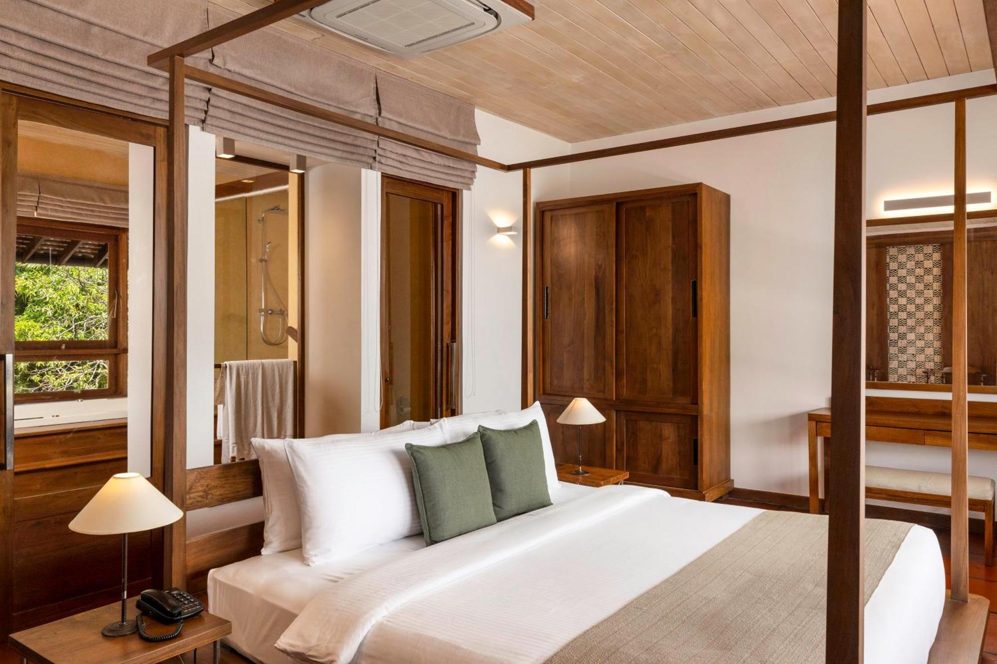 Jetwing Lagoon Wellness, A Luxury Reserve - Adults Only Negombo Exterior photo