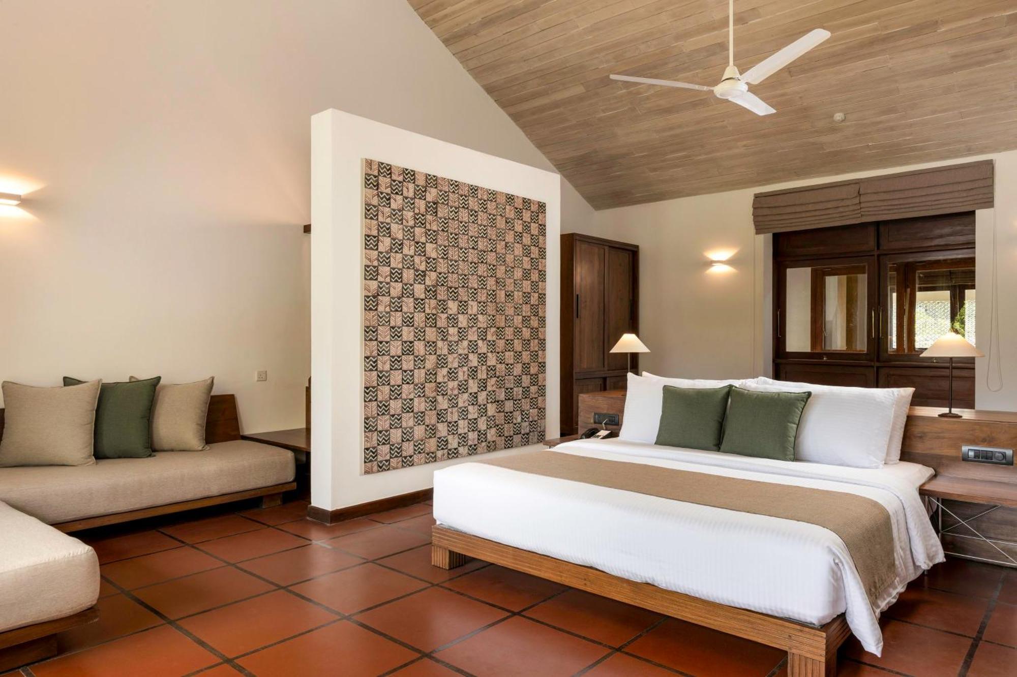 Jetwing Lagoon Wellness, A Luxury Reserve - Adults Only Negombo Exterior photo