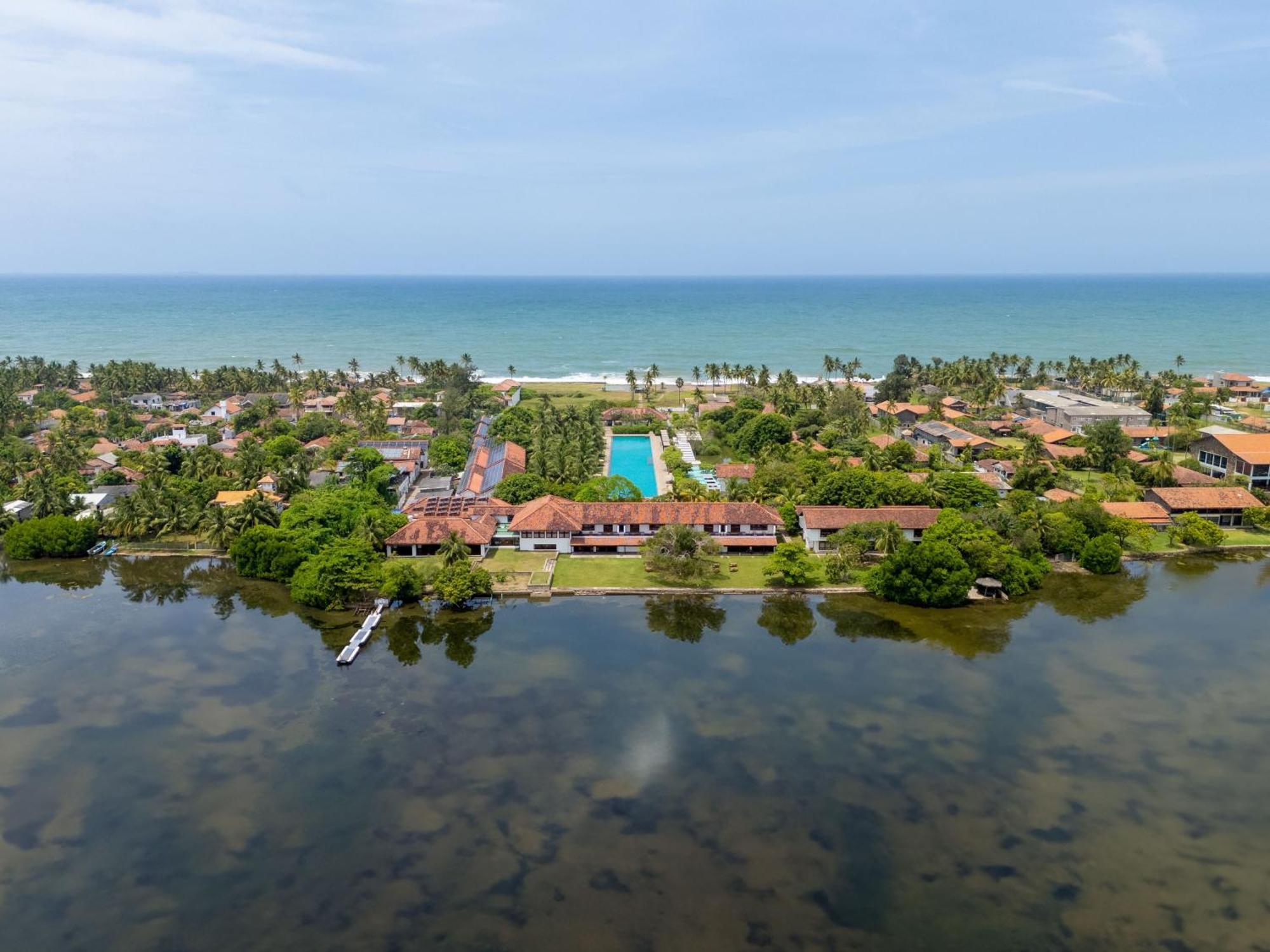 Jetwing Lagoon Wellness, A Luxury Reserve - Adults Only Negombo Exterior photo