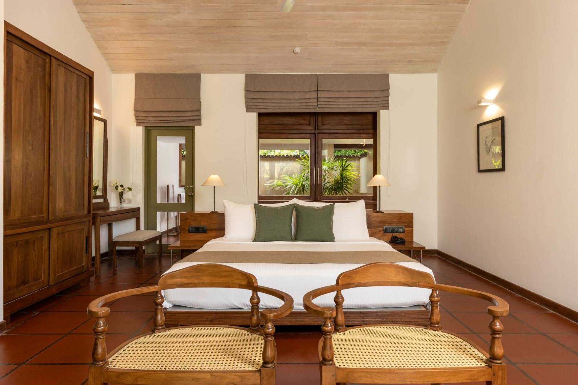 Jetwing Lagoon Wellness, A Luxury Reserve - Adults Only Negombo Exterior photo
